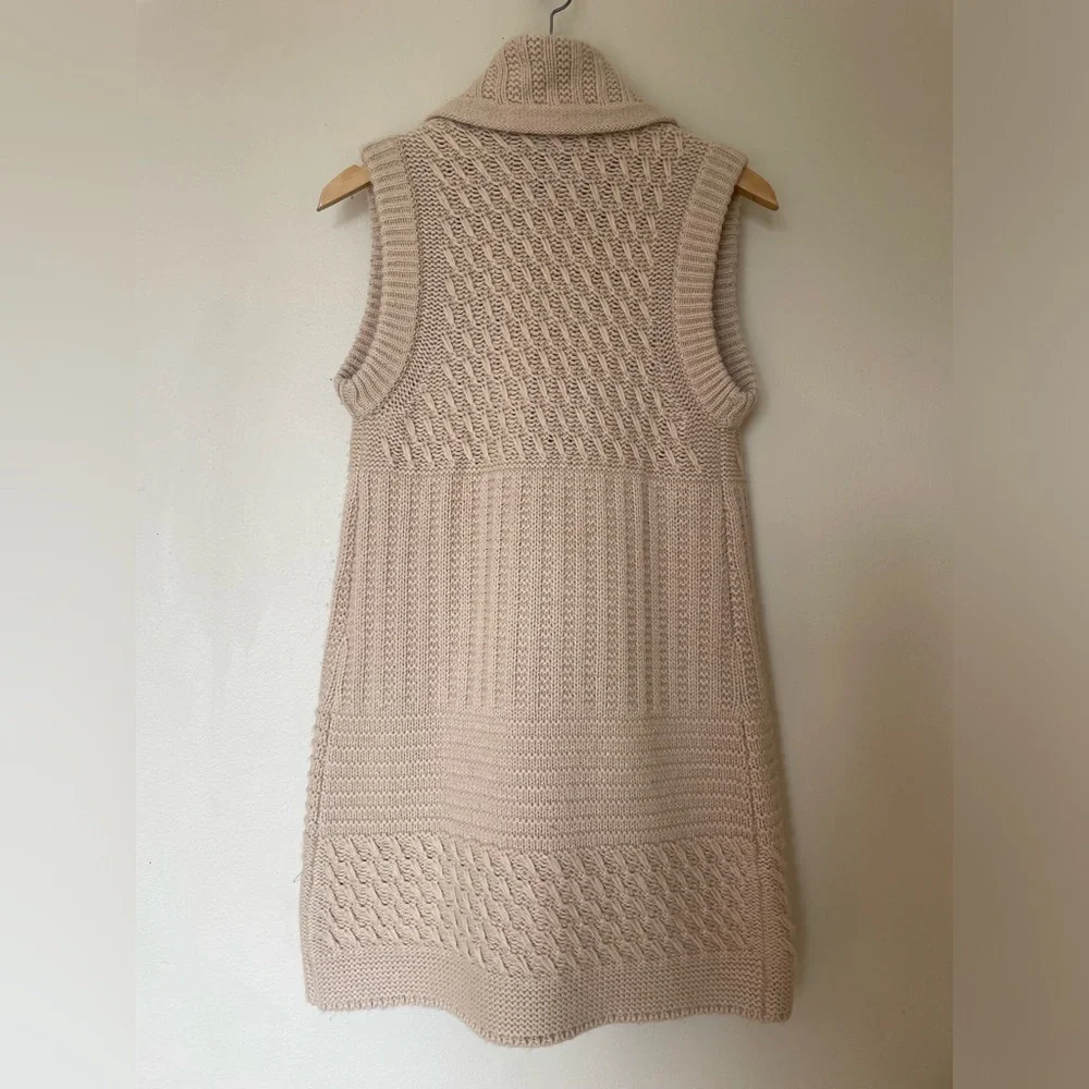 ANN TAYLOR Chunky Tan Fur Shoulder Long Oversized Sweater Vest Size XXS - Picture 12 of 12